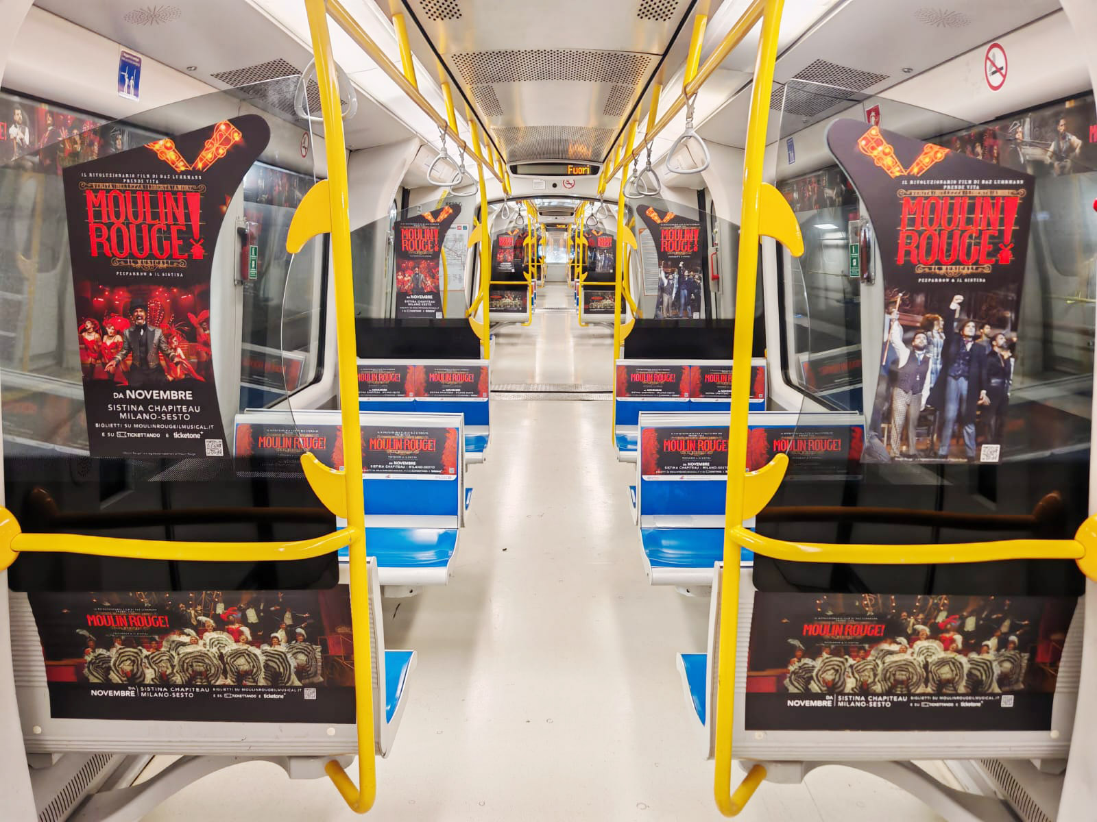 Burlesque · allestimento Plus su treno M5