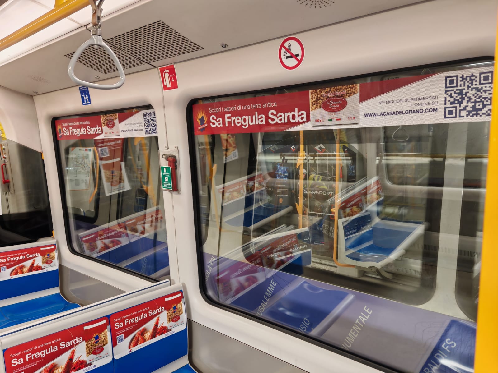 La casa del grano · allestimento Plus su treno M5