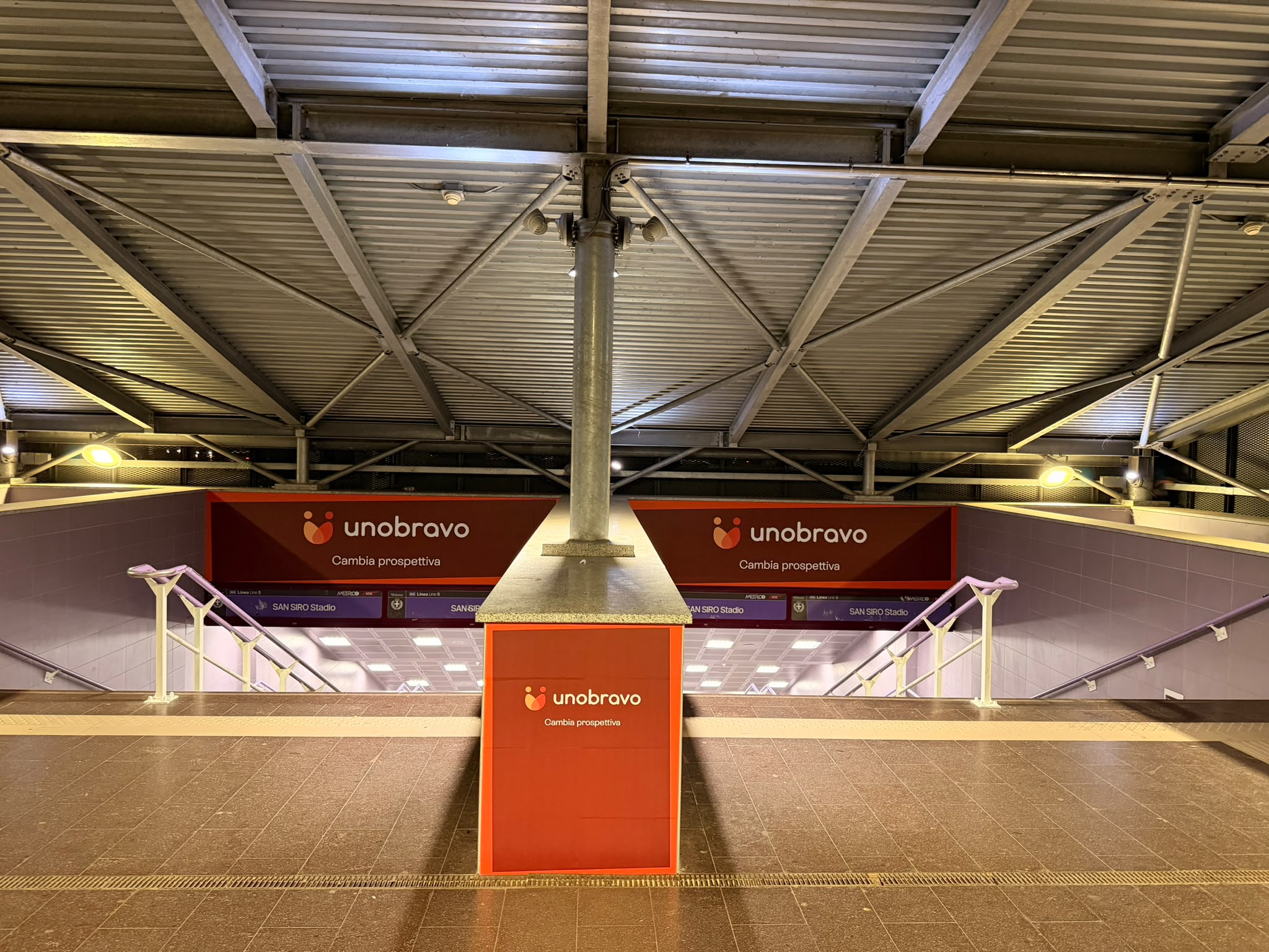 San Siro · header e colonna